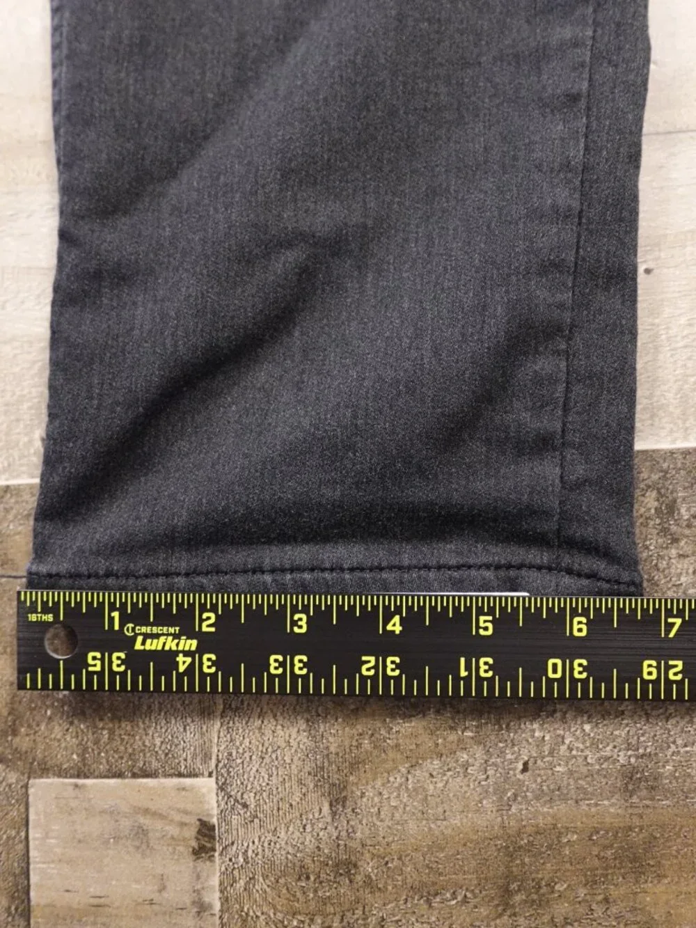 Banana Republic Traveler Athletic Tapered‎ Jeans Men’s 36x32 Black Stretch
